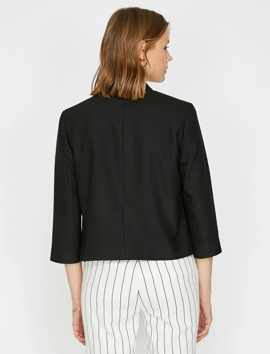 16557 Black Cropped Jacket