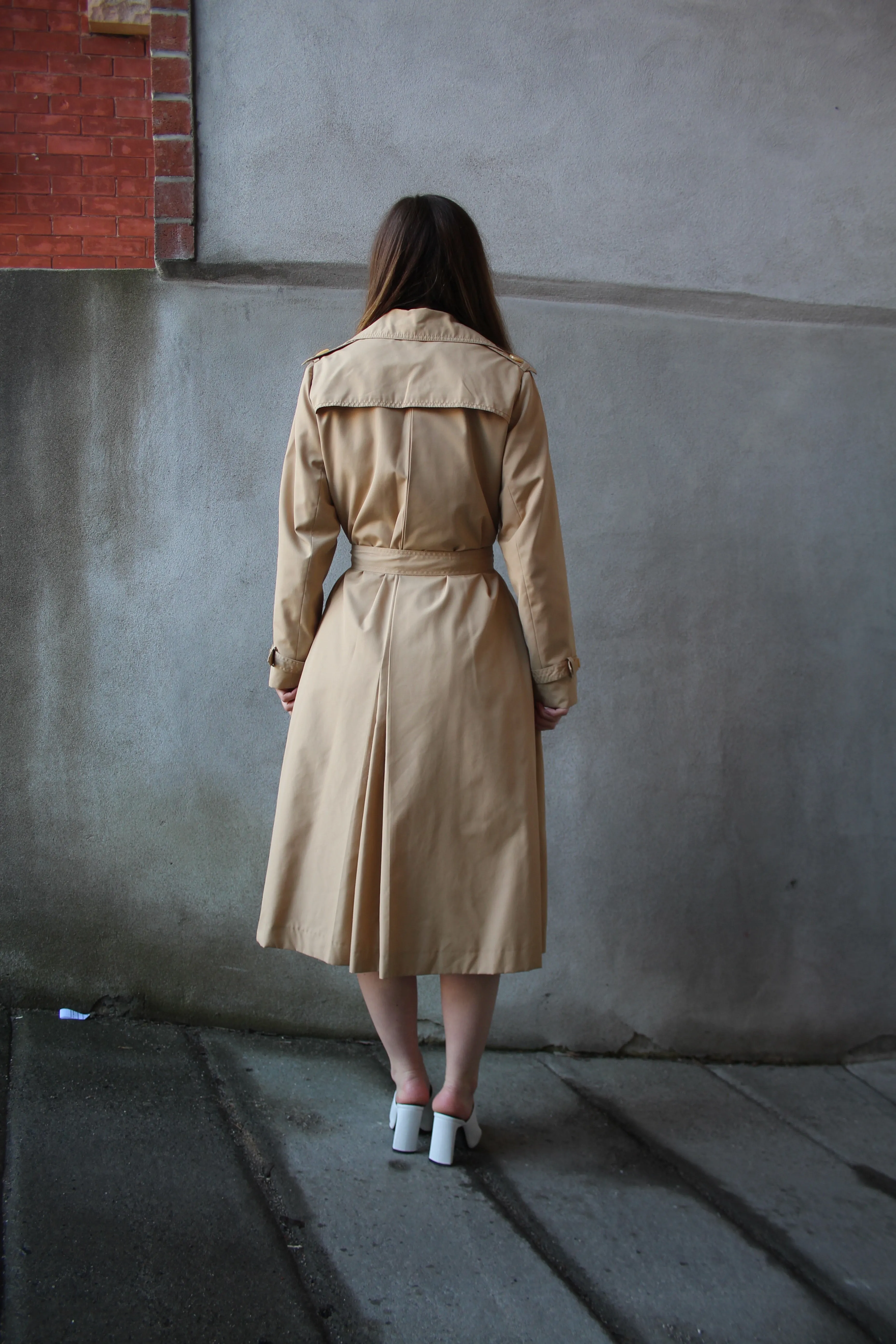 70s Belted Taupe Trenchcoat - XS/S