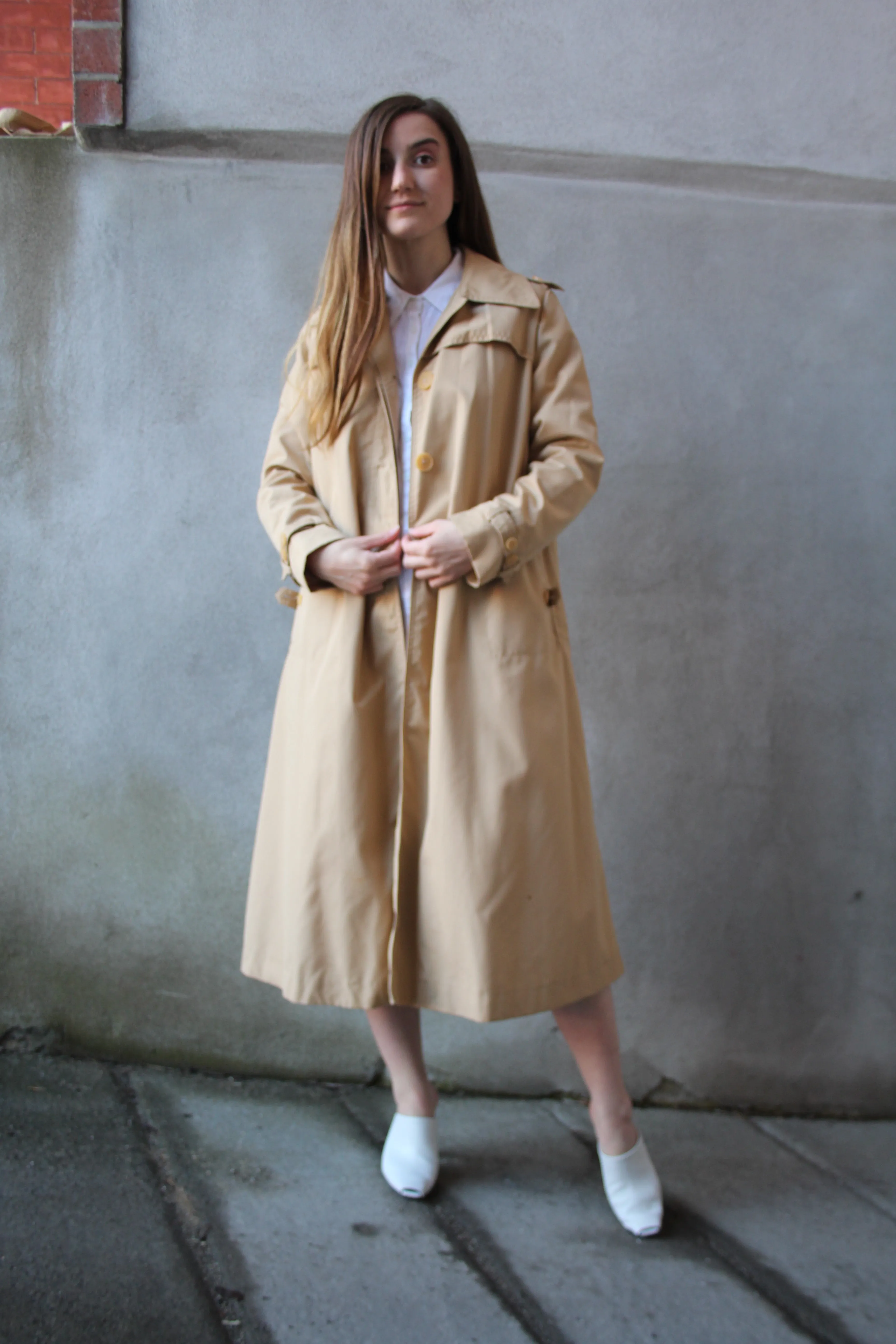 70s Belted Taupe Trenchcoat - XS/S