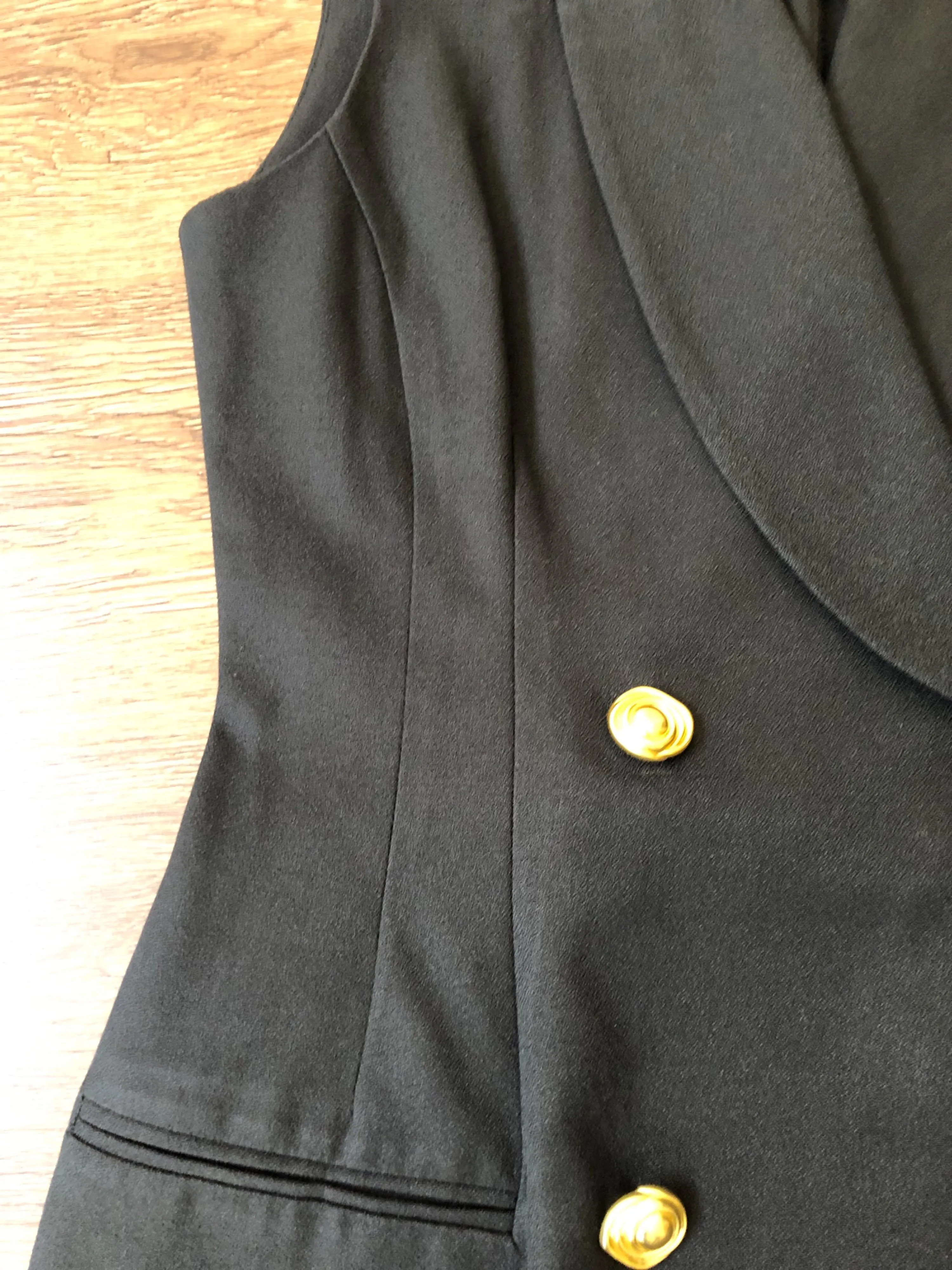 '90s Sleeveless Longline Blazer with Gold Buttons Dark Academia by Lois Snyder for Dani Max