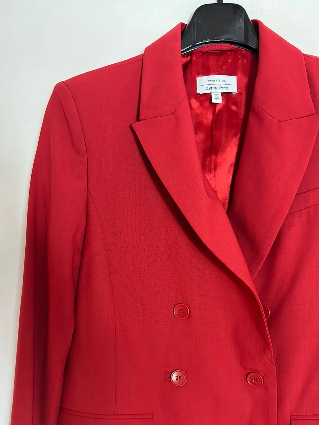 &OTHER STORIES. Blazer roja doble botonadura. T 36