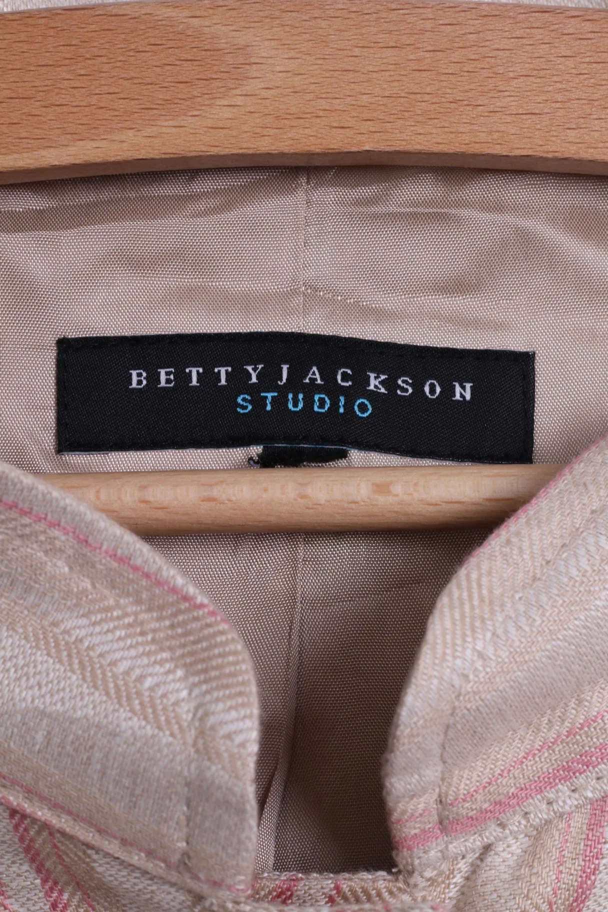 Betty Jackson Studio Womens M Jacket Beige Linen Striped Big Buttons Blazer
