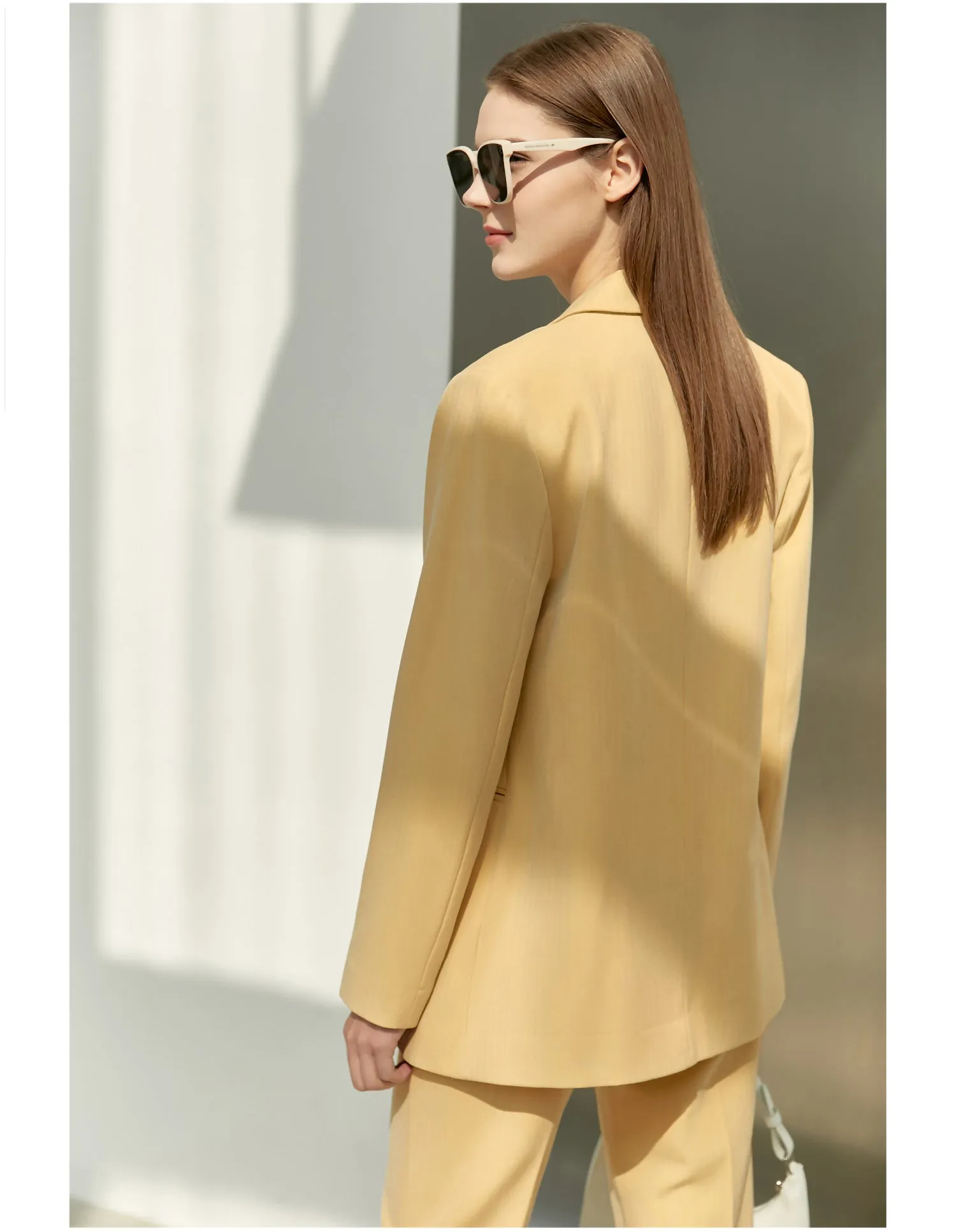 Blazer Alfaiataria Minimal Tecido Leve - Israel