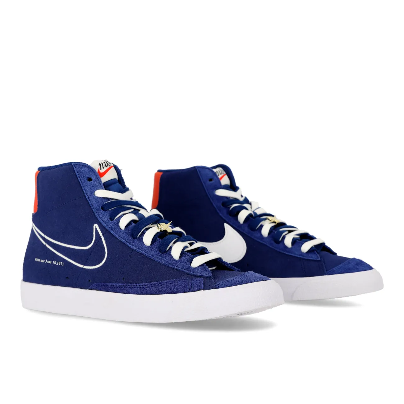 Blazer Mid 77