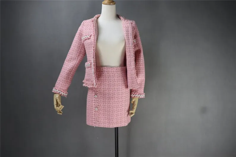Custom Made Pearls Diamonds Checked Tweed Jacket    Skirt Suit