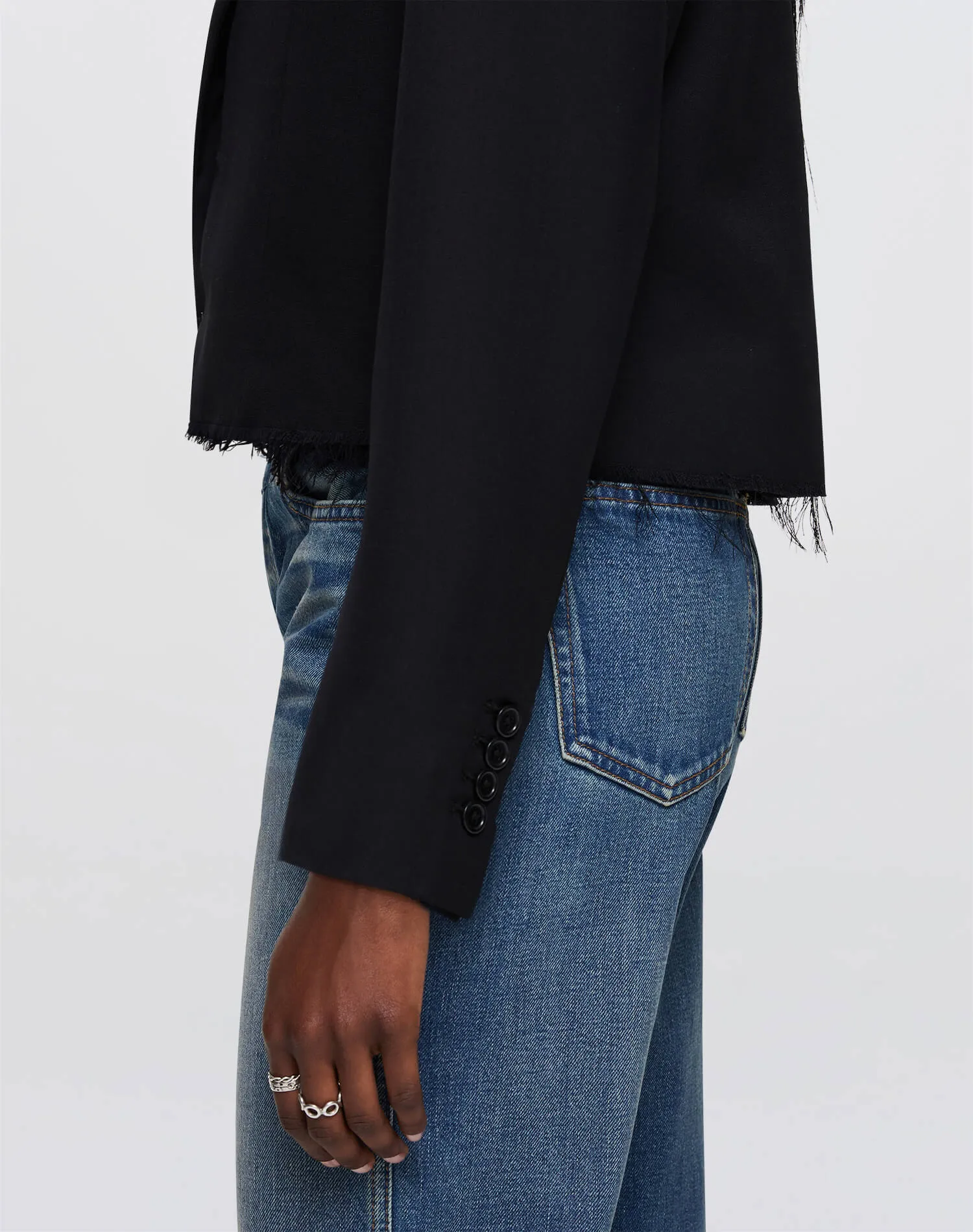 Cutoff Boyfriend Blazer - Black