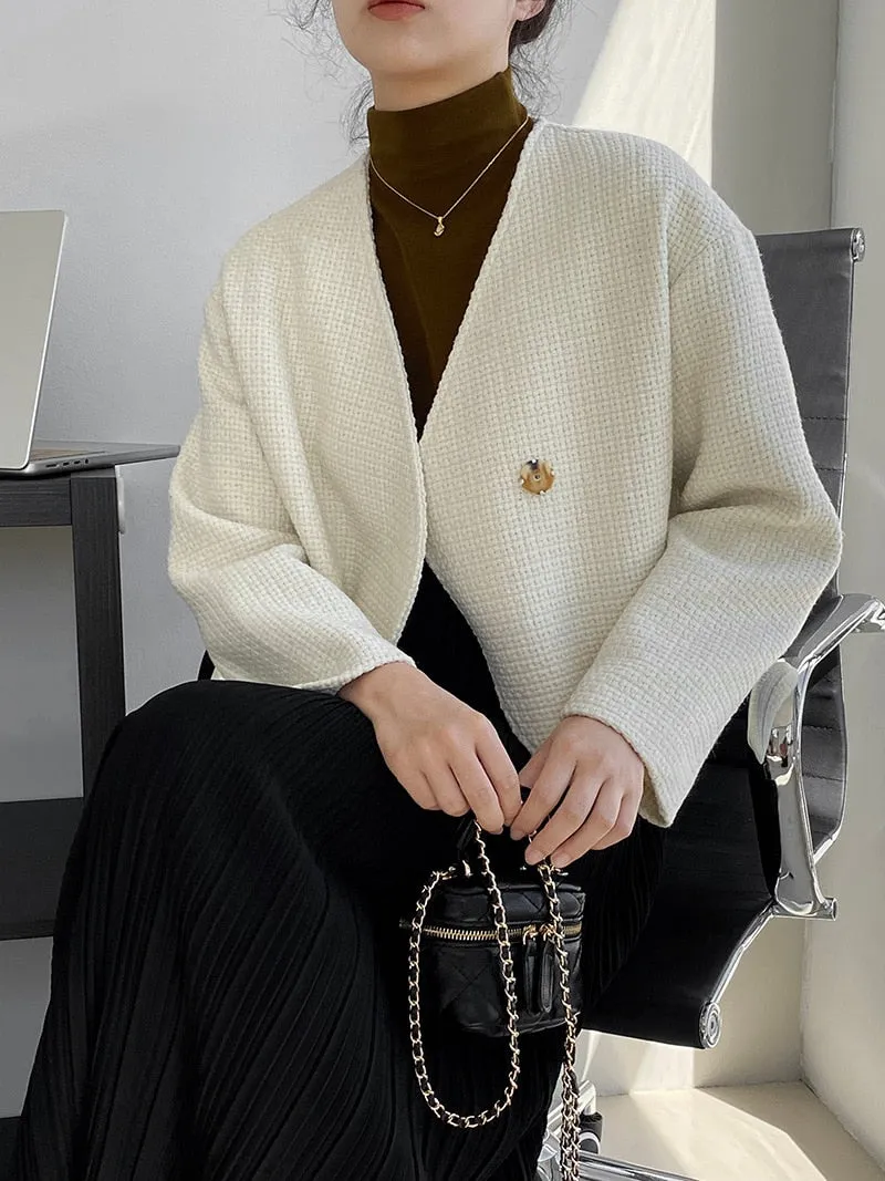 [Korean Style] High Quality Minimalistic Off white Collarless Cropped Tweed Jacket