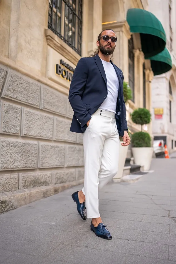 Navy Blue Slim Fit Notch Lapel Blazer for Men | GentWith.com