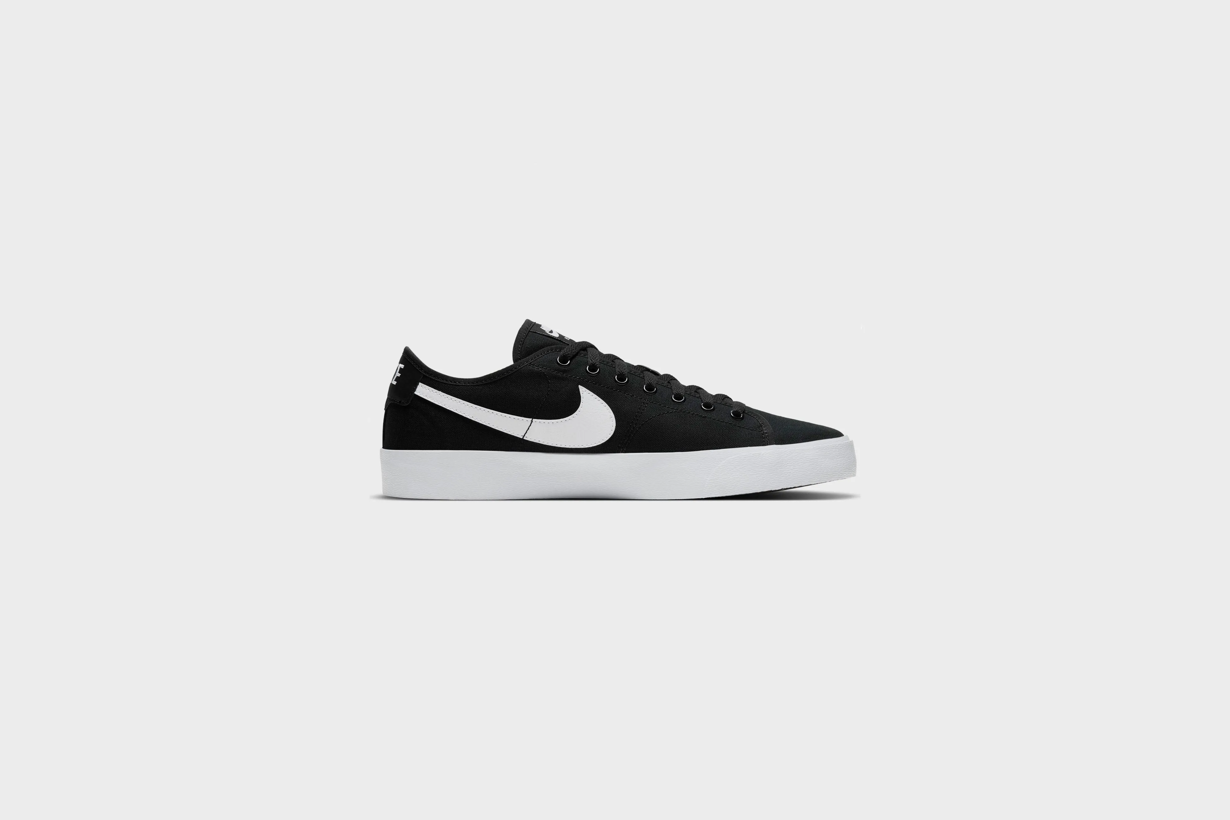 Nike SB BLZR Court (Black/White-Black)
