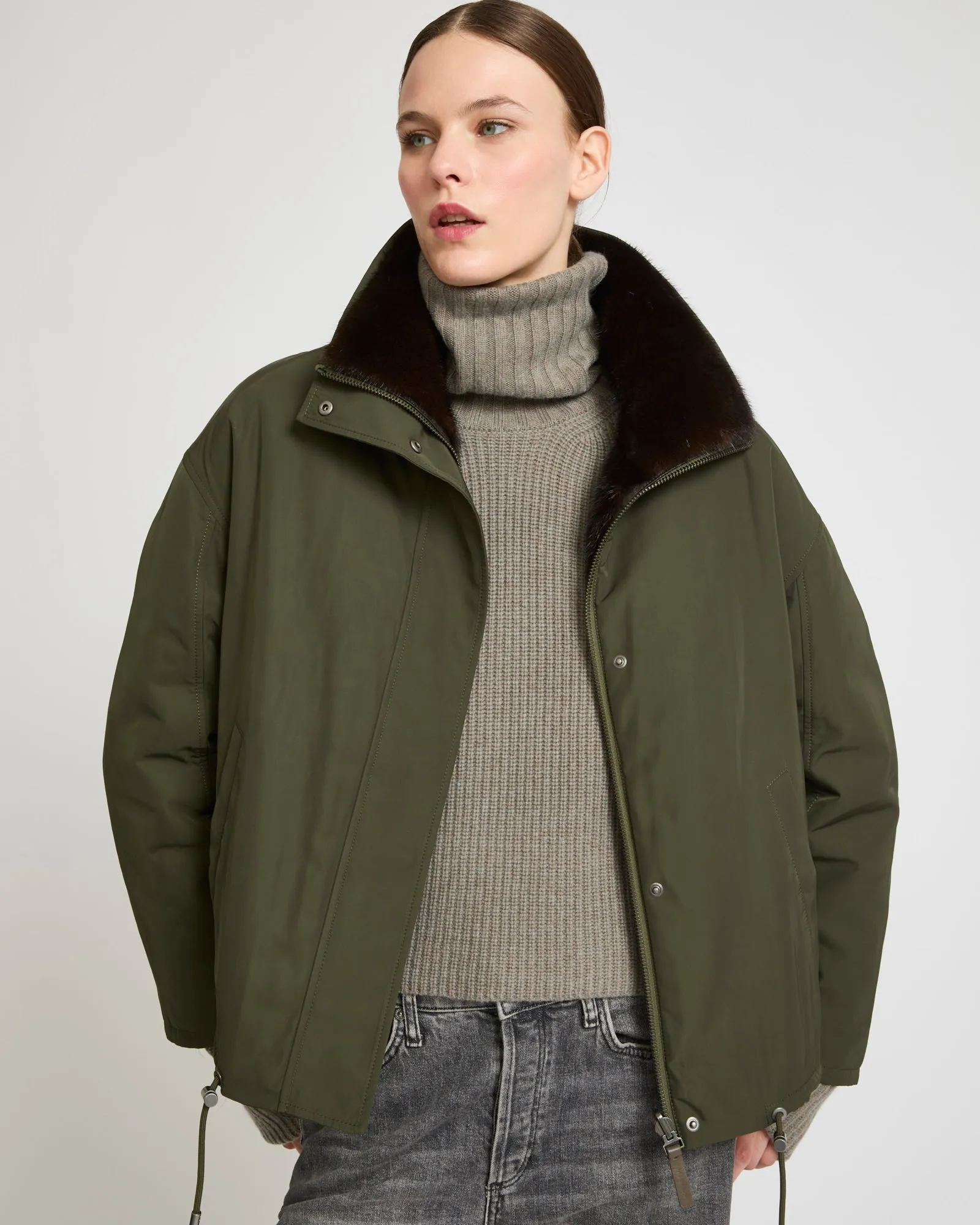 Parka courte avec col en vison