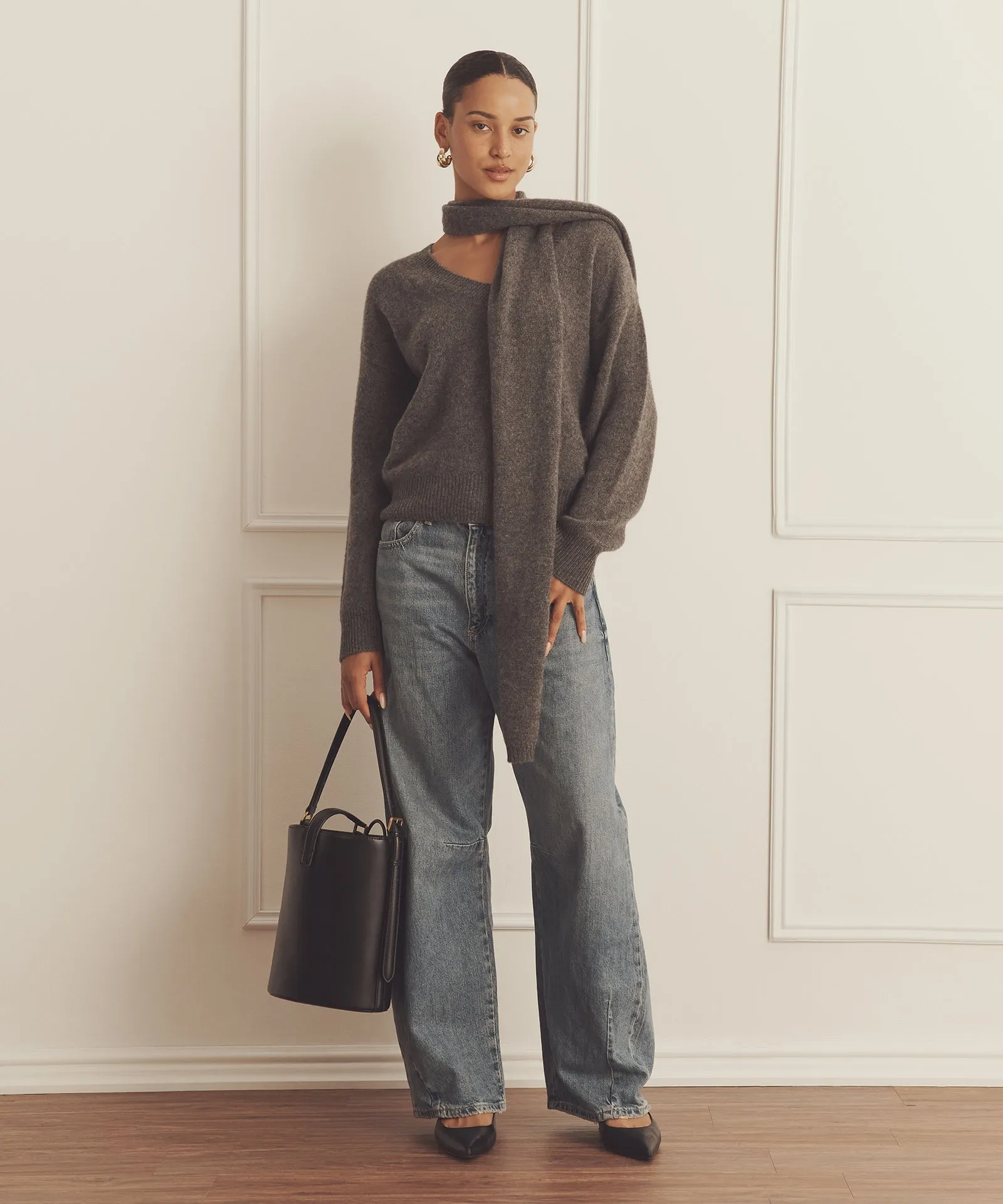 Super Luxe Cashmere Two Piece V-Neck Scarf Set